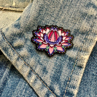 Beautifica Lotus Pin